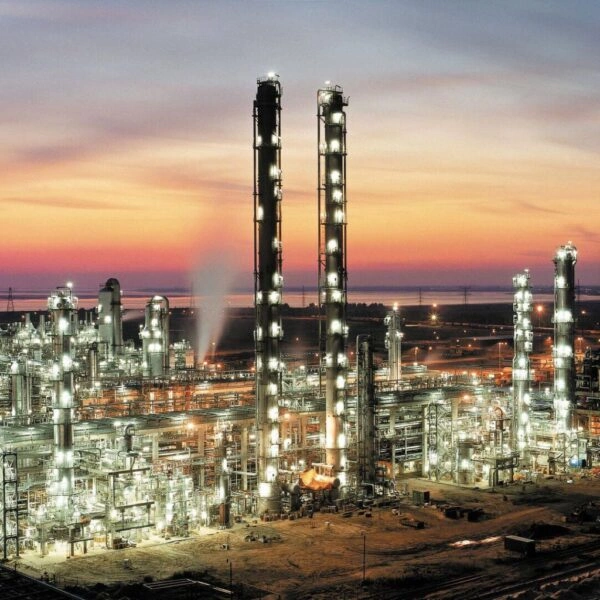 نمایی از صنایع پالایشگاهی در خبر بیست و چهارمین نمایشگاه بین‌المللی نفت، گاز و پتروشیمی تهران